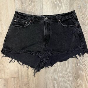 Abercrombie & Fitch Black Frayed Jean Shorts size 33/16